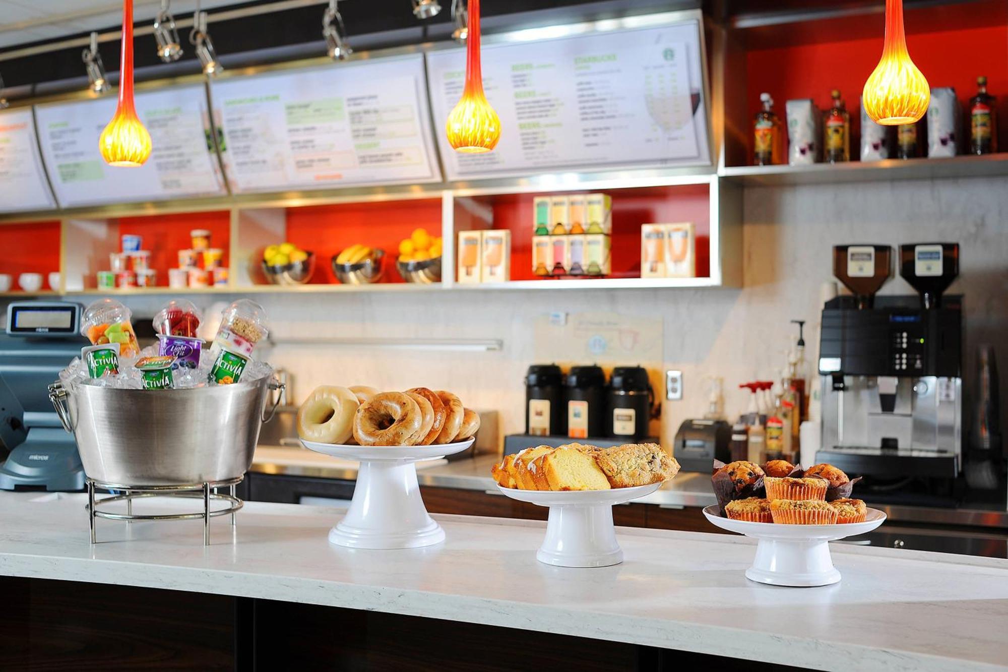 Courtyard By Marriott Oklahoma City Airport Restaurant photo
